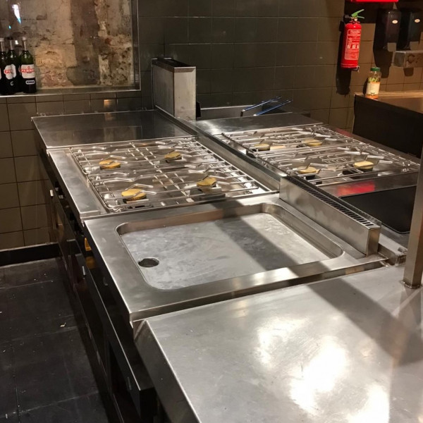MKN kooklijn geïnstalleerd door Louter bij 1480 Food Bar in Alkmaar
